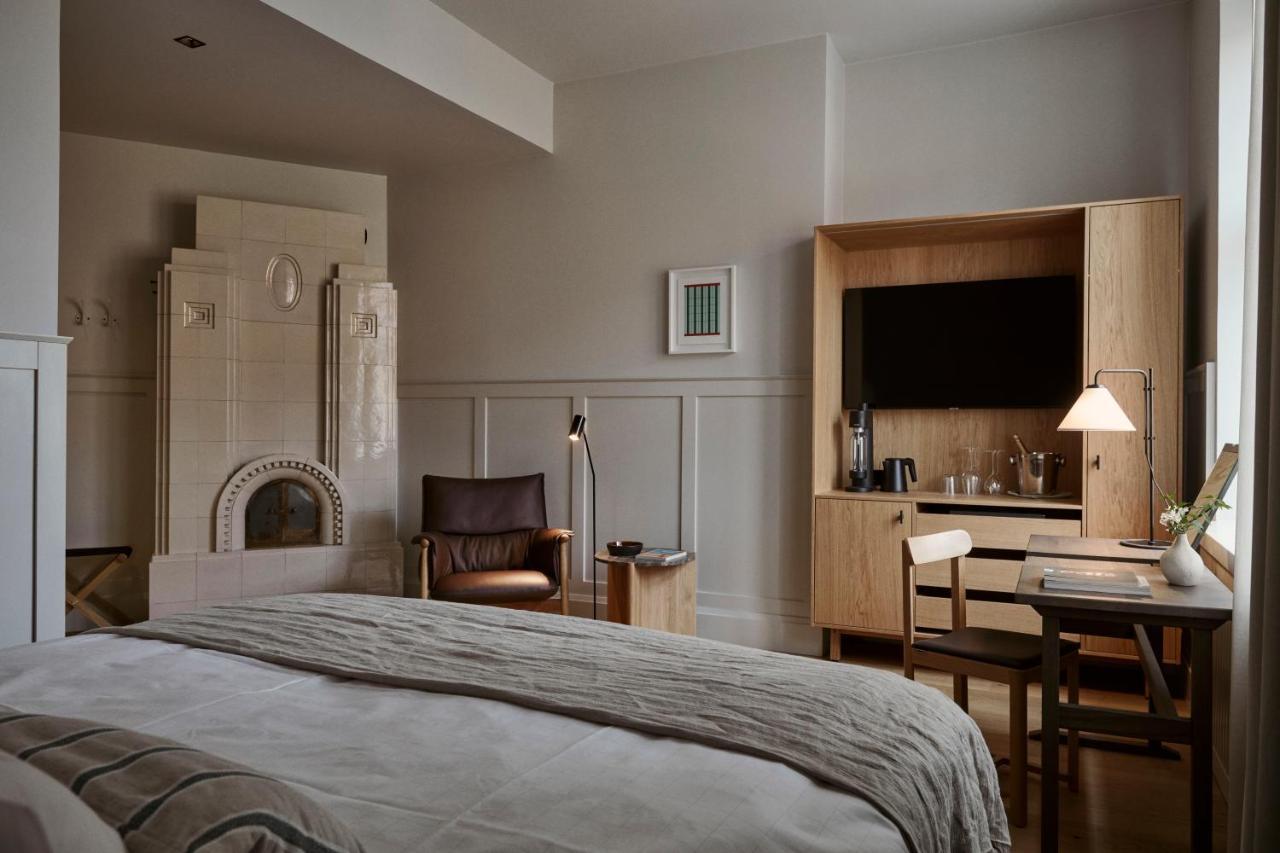 Runo Hotel بورفو المظهر الخارجي الصورة A guest room at the Hotel Valley Ho